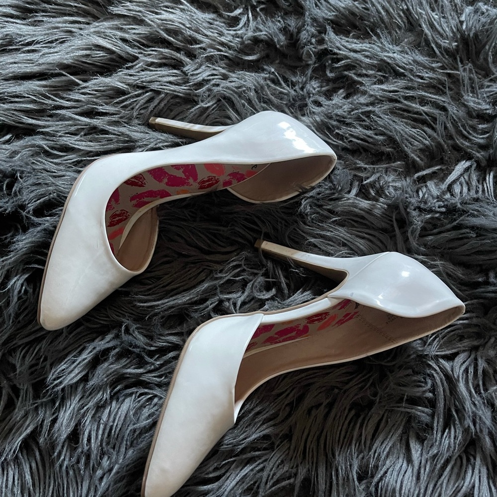 White juicy couture heels sz 8